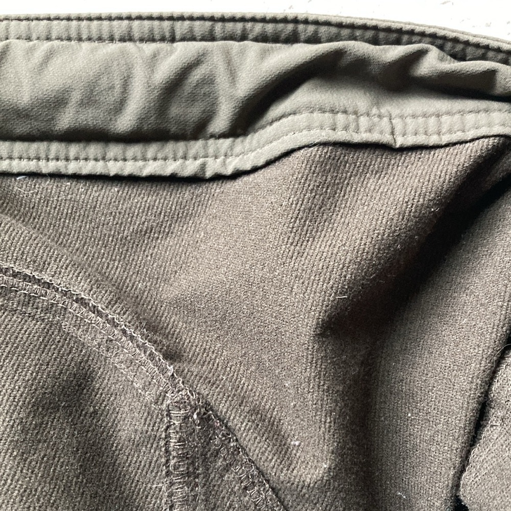 Athleta stretch cargo pants - Picture 5 of 13
